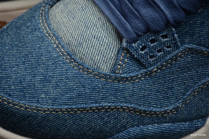 Rep x 4 Air Jordan Levi's Nike Denim AO2571-401 0811